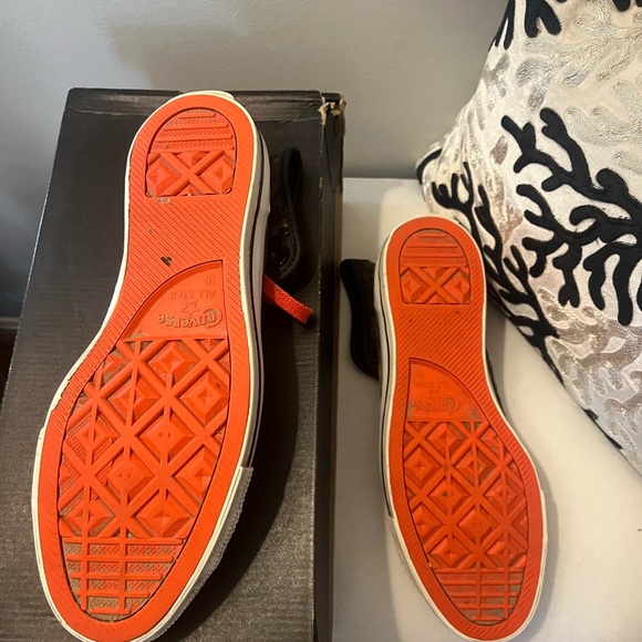 Converse High-Tops with Vibrant Orange Laces - Picture 3 of 6